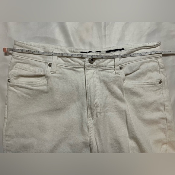 Girlish White High Rise Mom Fit Distressed Jeans - Picture 10 of 13